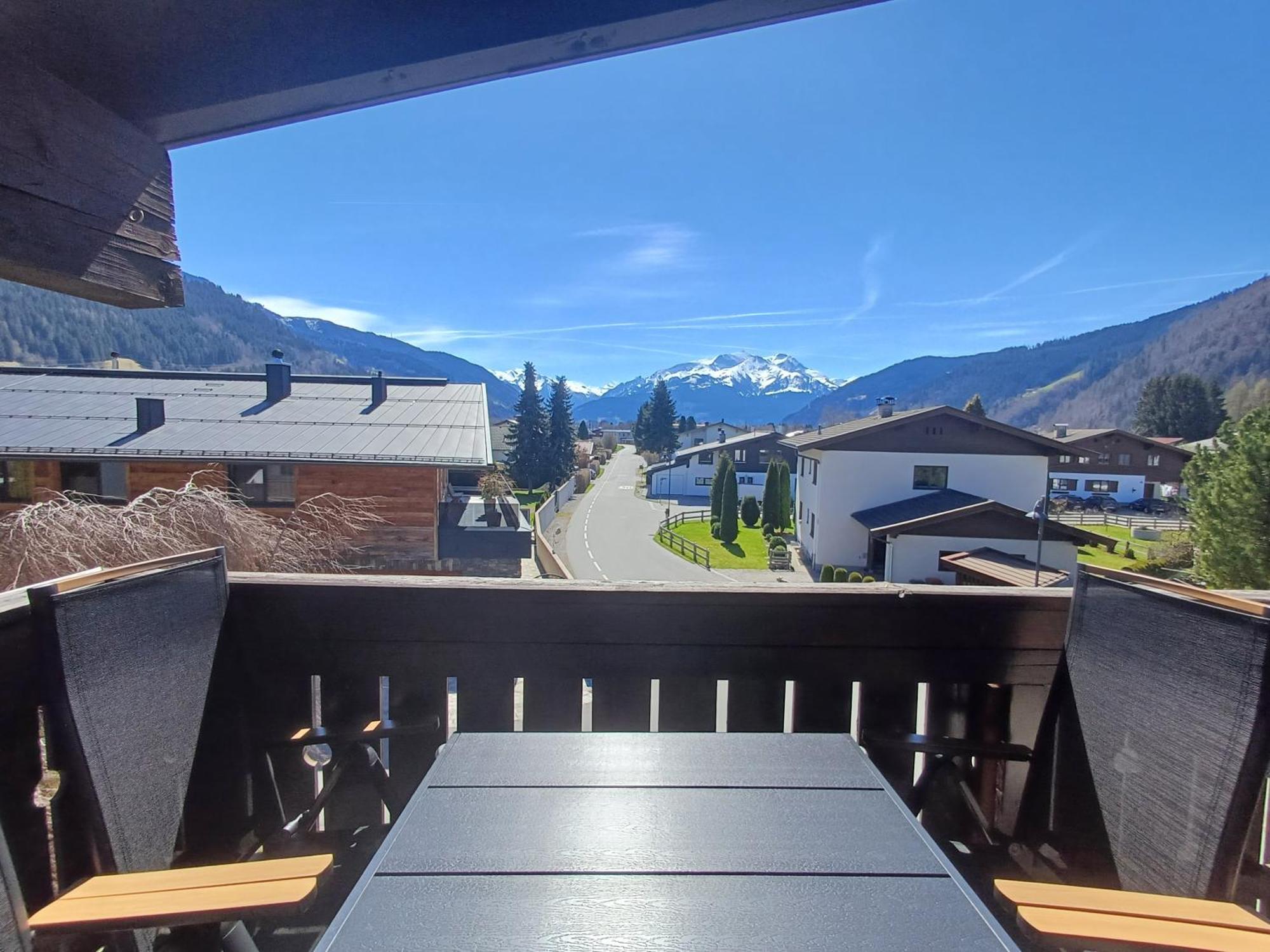 Apartment Schmid - Steinbock Lodges Maishofen Buitenkant foto